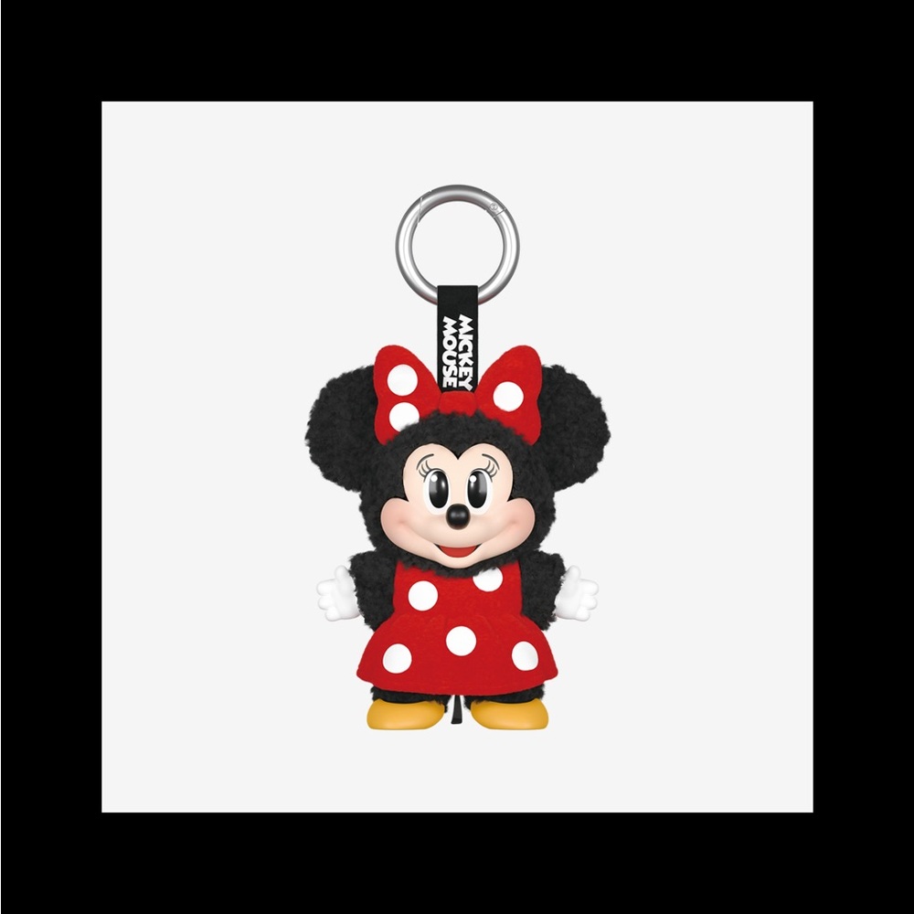 Mickey & Family - Minnie Mouse